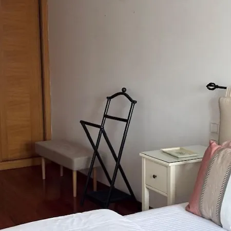 Villalomba Apartment *